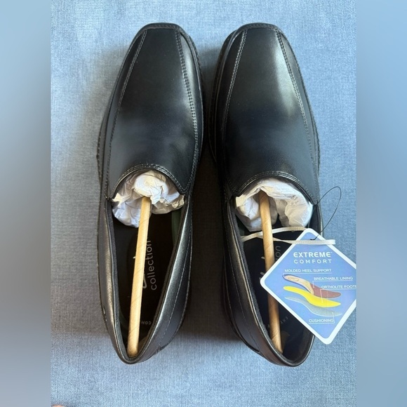 Clarks Cosgrove Free Loafer Men’s SZ 13M Black Leather Slip On Comfort Shoe New